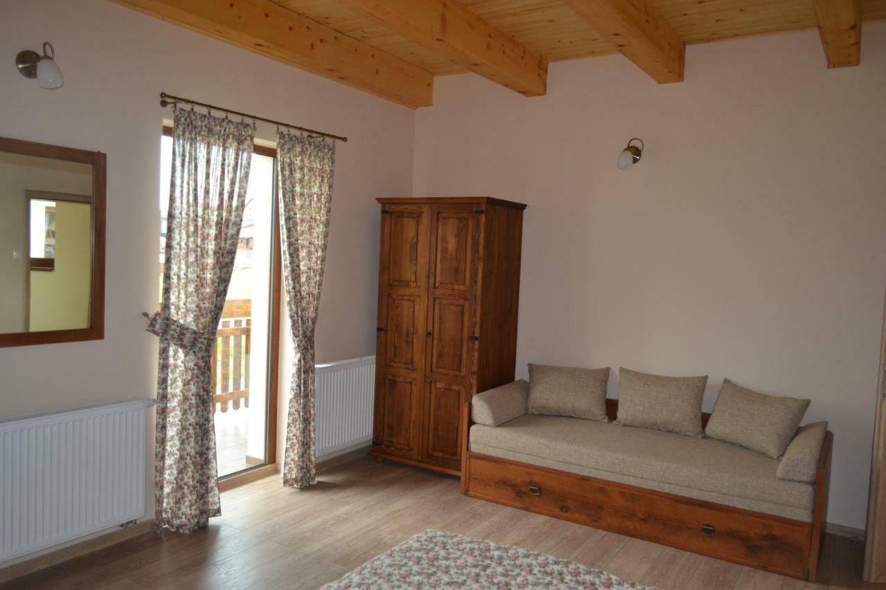 Penzión Thamasy Spisske Tomasovce Exterior foto