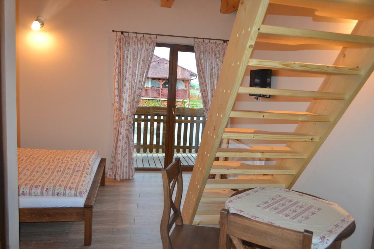 Penzión Thamasy Spisske Tomasovce Exterior foto